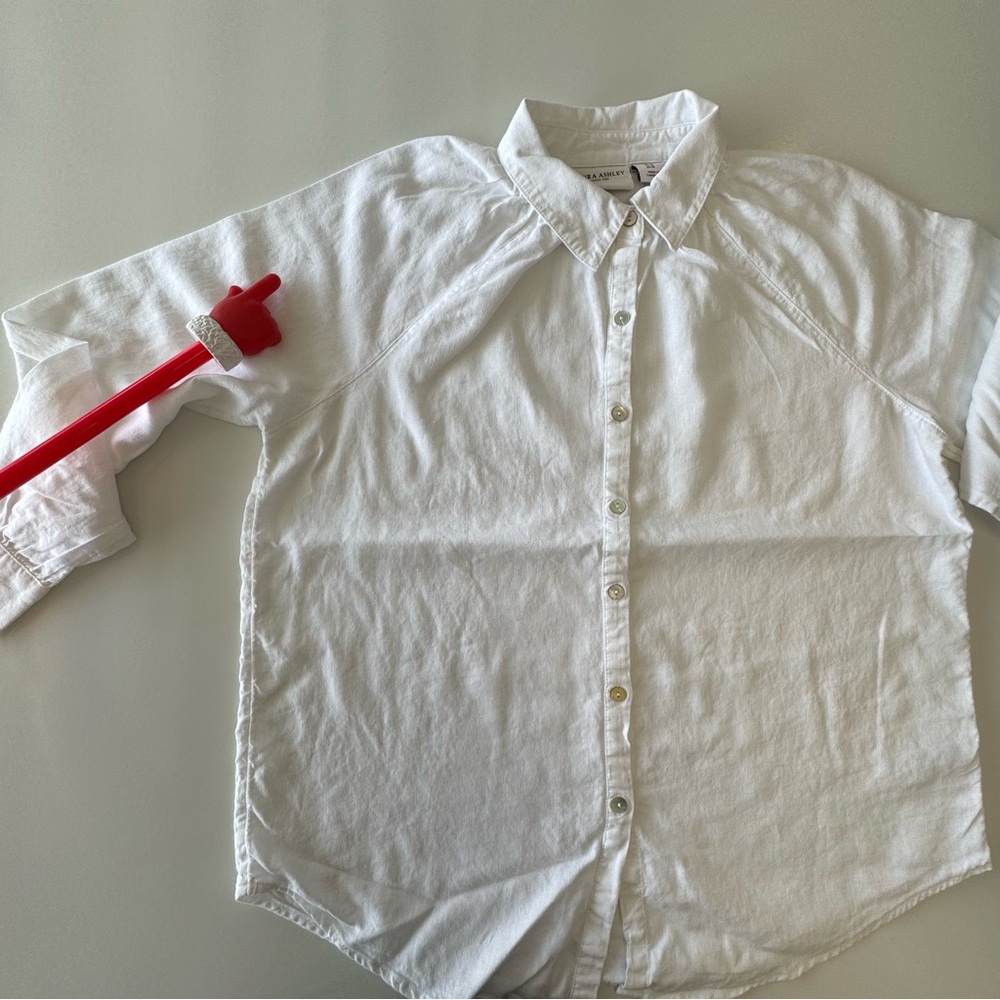Laura Ashley Linen Blend White Button-Up Shirt with Gathered Prairie Collar MED